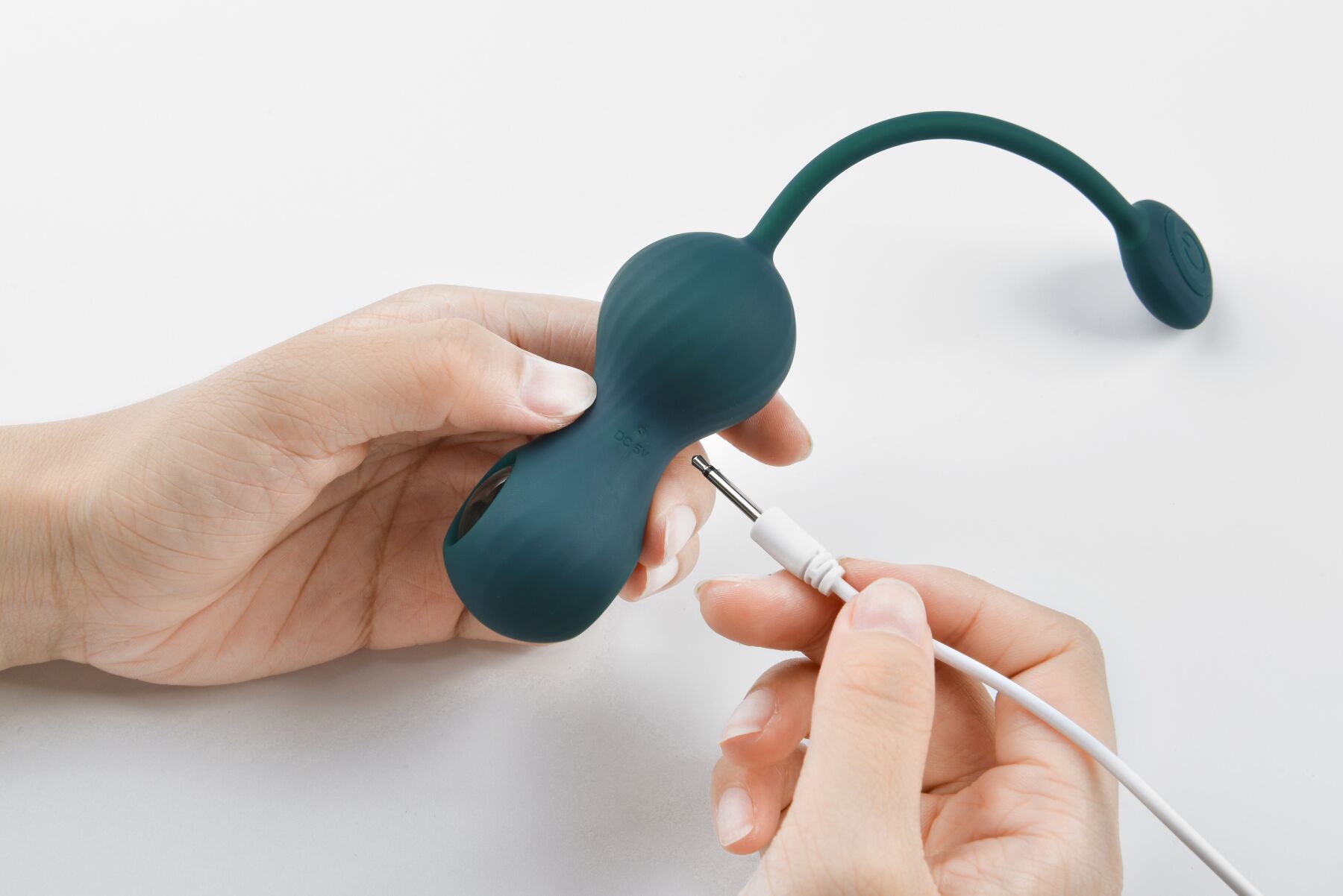 Вагінальні смарт-кульки з вібрацією Fun Town Crystal, з прозорою скляною кулею - Зображення 7