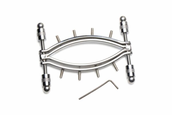 Затискач для вагіни Master Series: Spread 'Em Poker Vagina Clamp with Adjustable Pressure Screws, ши - Зображення 3