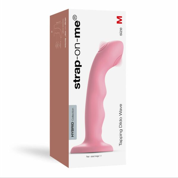 Насадка для страпона з подвійною точковою пульсацією Strap-On-Me TAPPING DILDO WAVE – CORAL PINK, М - Зображення 5
