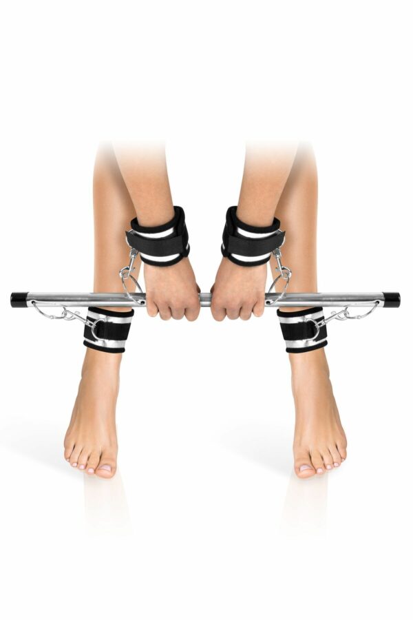 Фіксатор для рук і ніг Fetish Tentation Submission bar with 4 cuffs (м'ята упаковка!!!)