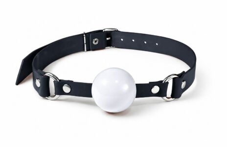 Кляп силіконовий Feral Feelings Silicon Ball Gag Black/White, чорний ремінець, біла кулька