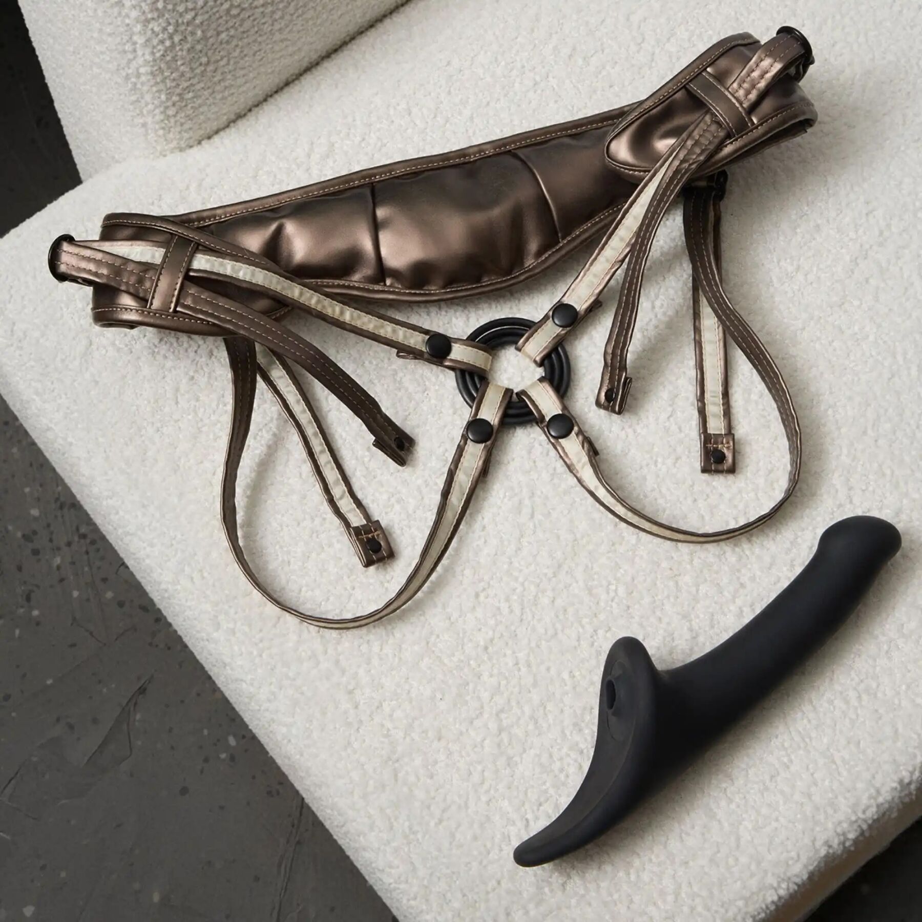 Трусики для страпону Strap-On-Me Leatherette Harness DESIROUS - NEW DESIGN - Зображення 7