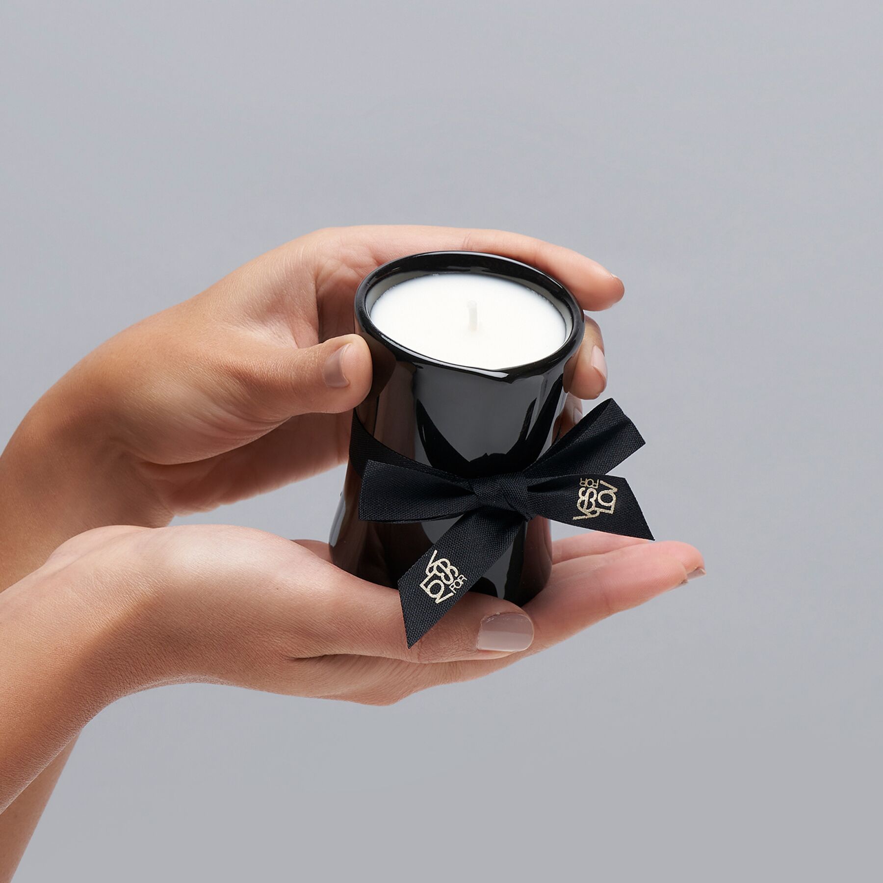 Масажна свічка YESforLOV MASSAGE CANDLE with titillating scent 120 г - Зображення 2