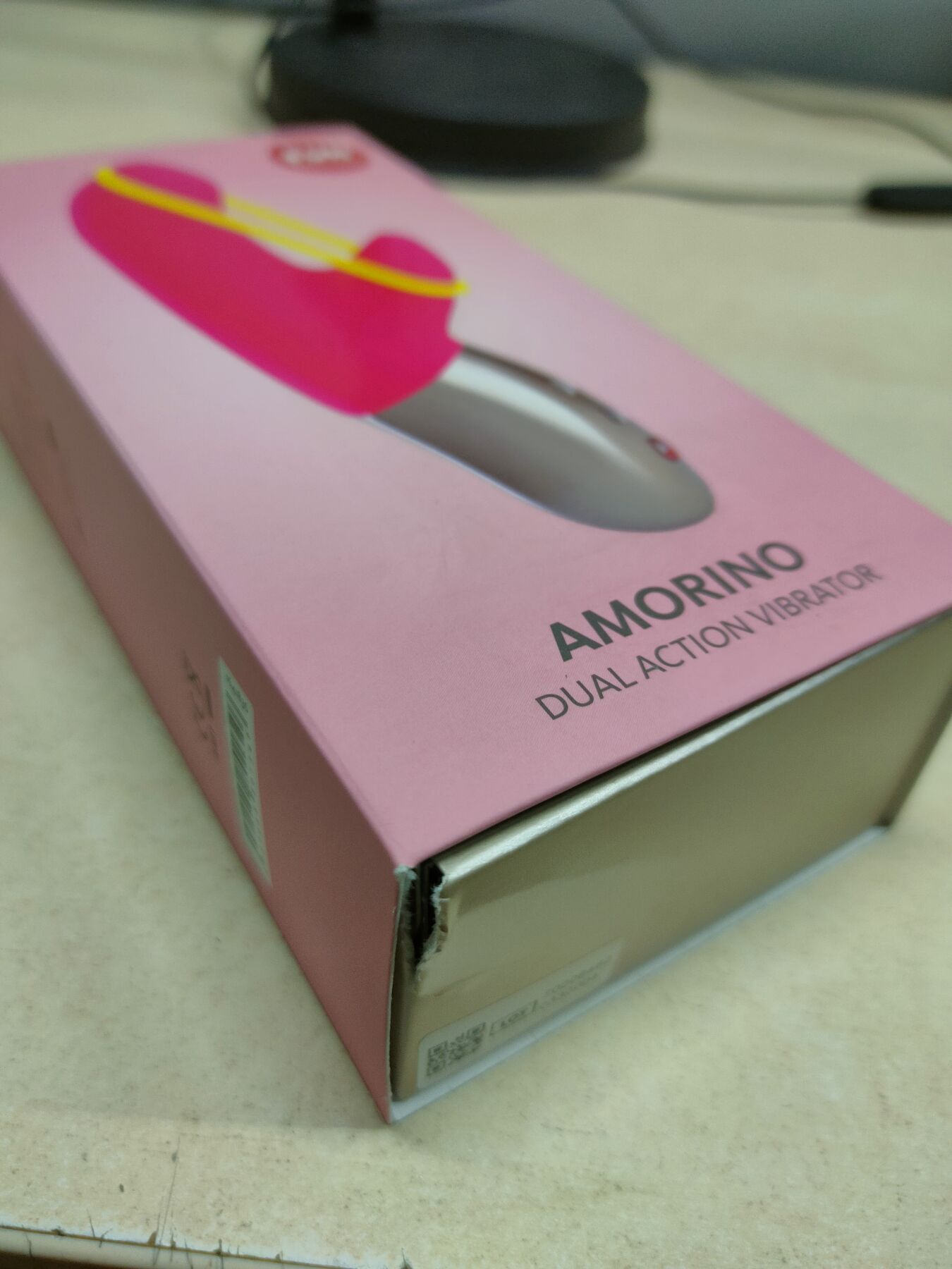 Мінівібратор-кролик зі стимулювальною стрічкою Fun Factory AMORINO pink/neon yellow (м'яте паковання!!!) - Зображення 2